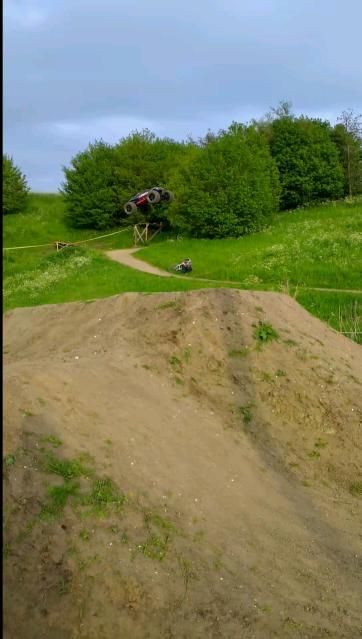VIDEO0010_0000012484.jpg