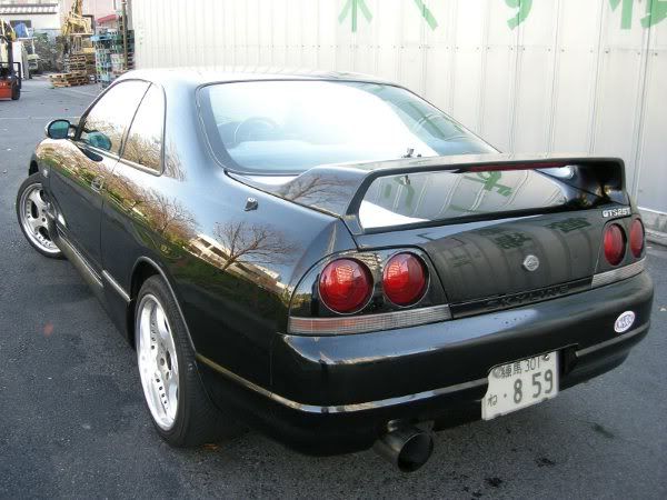 http://i689.photobucket.com/albums/vv260/rightdrive/album%208/ste.jpg
